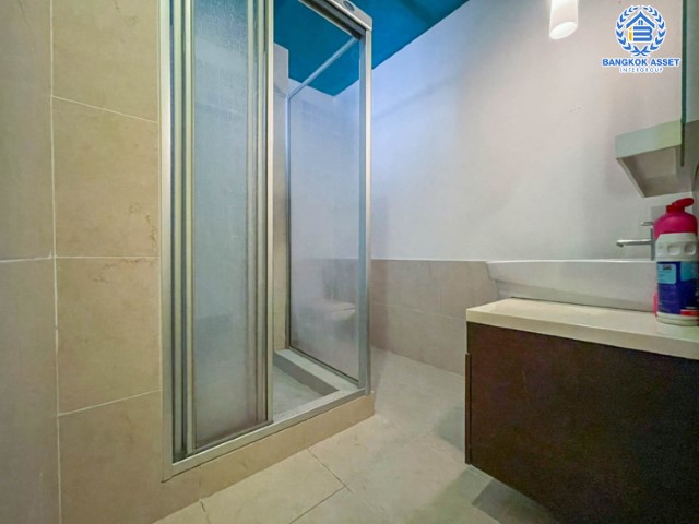 *****ทาวน์เฮ้าส์มือสองย่านนนทบุรี ม.มนวดีพาร์ค วัดลาดปลาดุก เนื้อที่ 16 ตร.ว. ฟังก์ชัน 3 ห้องนอน 2 ห้องน้ำ 1 ที่จอดรถ  บนทำเลเข้าเมืองสะดวก เชื่อมต่อถ.กาญจนาภิเษก, ถ.รัตนาธิเบศร์ ใกล้รถไฟฟ้าสายสีม่วง "สถานีคลองบางไผ่" และทางด่วน "กาญจนาภิเษก" ราคาถูกมาก!